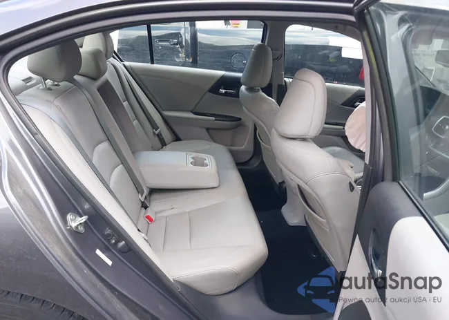 1HGCR3F89DA047191: 42998306