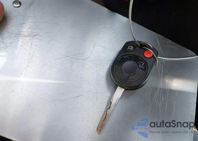 1FADP3F22EL380851: 42999404