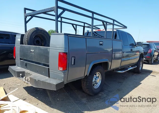 1GCHK29U63E335527: 42999428