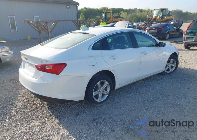 1G1ZD5ST2PF228985: 42999452