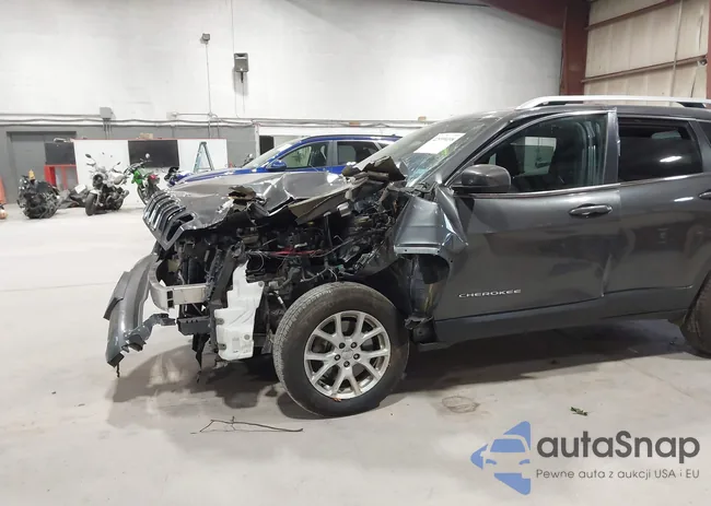 1C4PJMCS8GW119437: 42999498