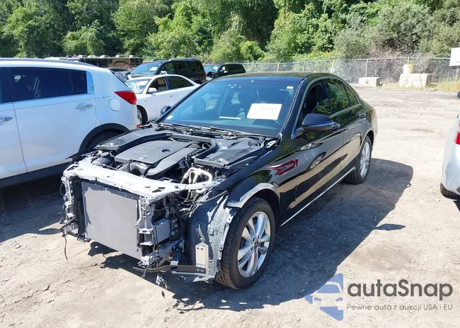 W1KWF8EB1LR594590: 42999649