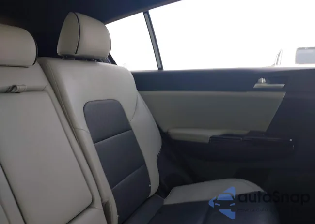 KNDPN3AC4K7567722: 42999719