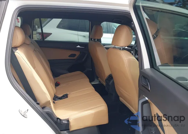 3VVCB7AX7NM007416: 42999763