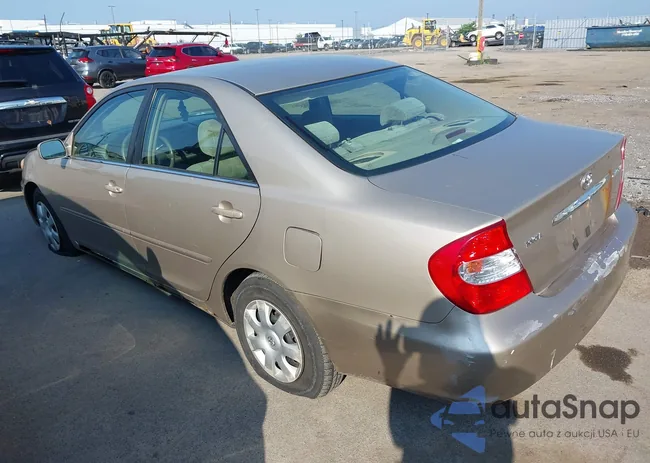 4T1BE32KX3U181028: 42999765