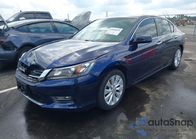 1HGCR2F82DA045535: 42999814