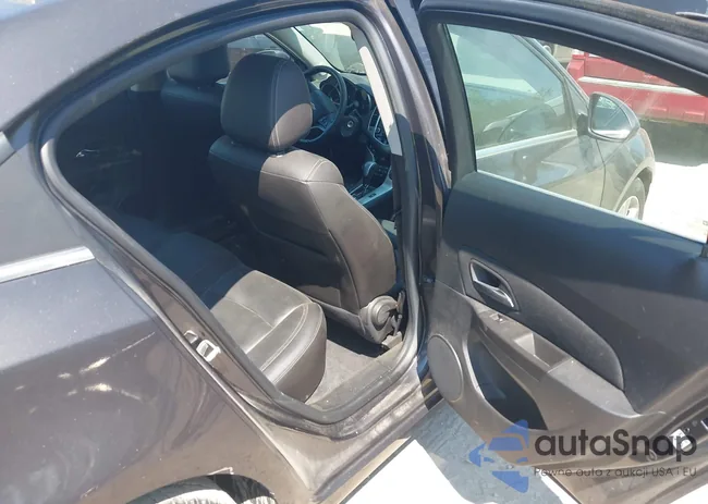 1G1PE5SB0F7155149: 42999851