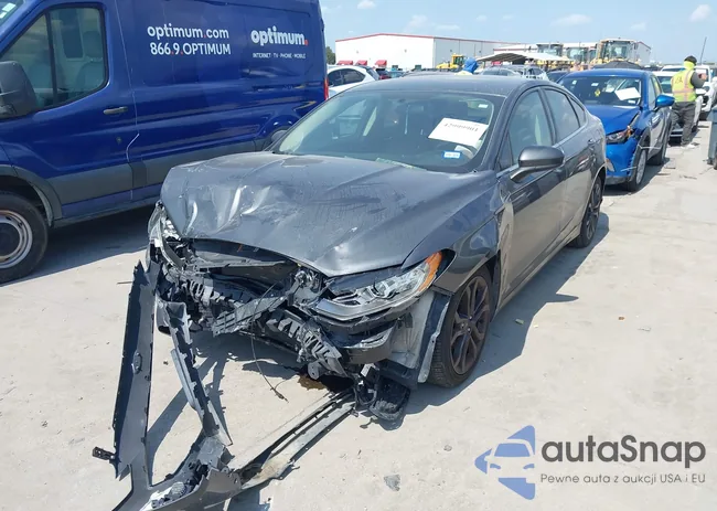 3FA6P0HD9JR154100: 42999901