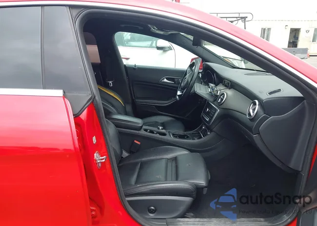 WDDSJ4EB0KN722717: 42998943