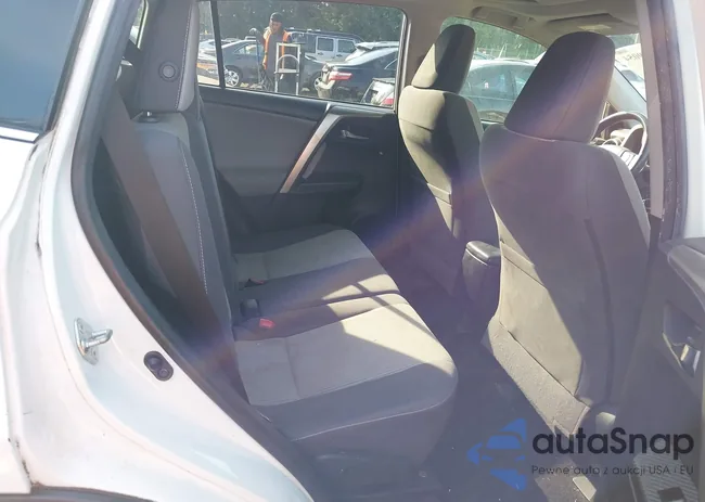 JTMWFREV5EJ018450: 42999054