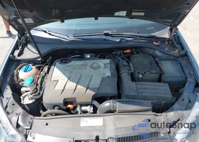 3VWPL7AJ1CM667812: 42999068