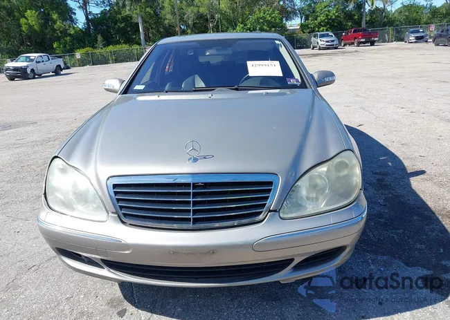 WDBNG83J35A457986: 42999151