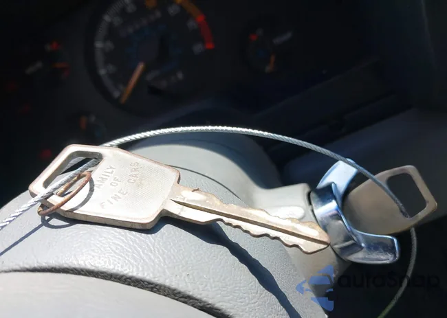 1FMCA11U5HZB15732: 42999225