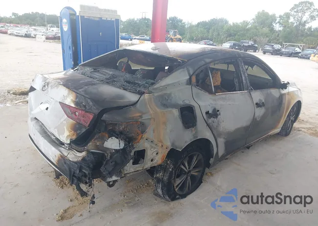 3N1AB8CVXMY293313: 43000371