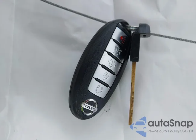 3N1AB8CVXMY293313: 43000371