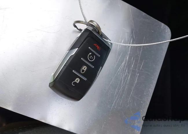 1C6SRFBT0MN805098: 43000631