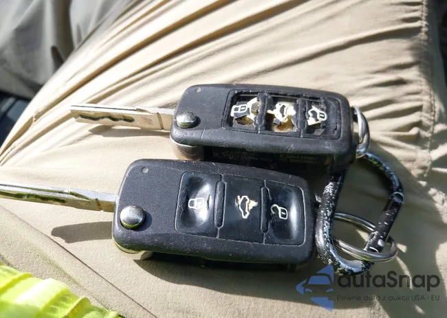 3VWLL7AJ1CM080802: 43000905