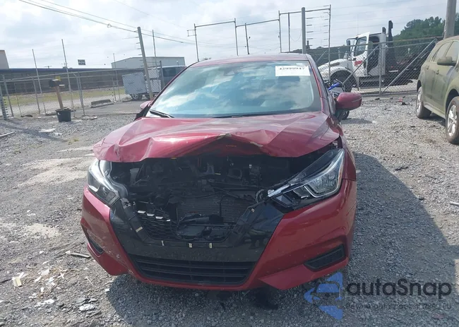 3N1CN8EV1ML921589: 42999947