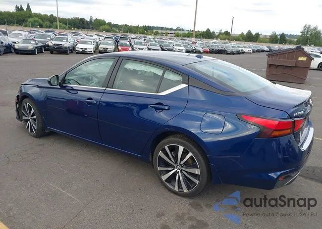 1N4BL4CW3LC165167: 42999986