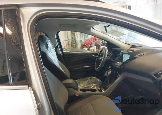 1FMCU9G97FUB39176: 43000025