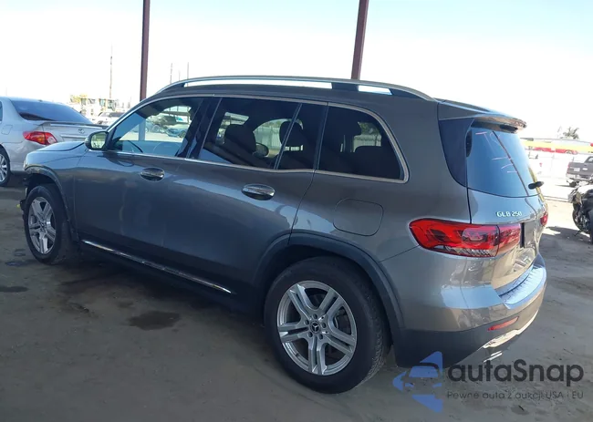 WDC4M4HBXLW007052: 43000120