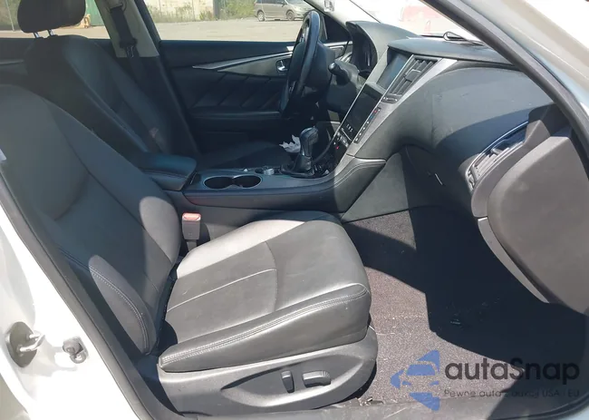 JN1BV7AR0FM404338: 43000164