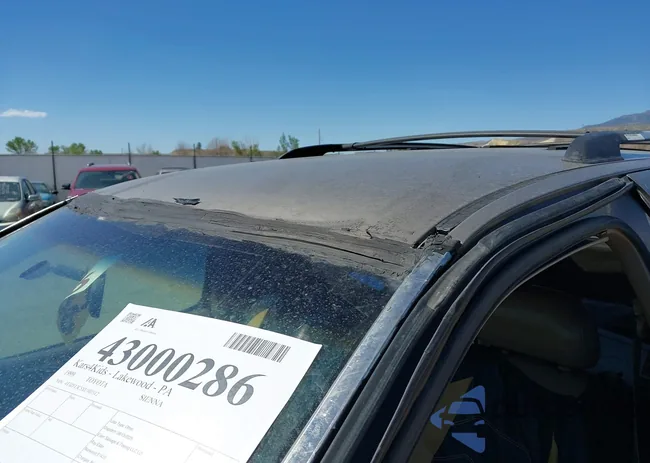 4T3ZF13C5XU107312: 43000286