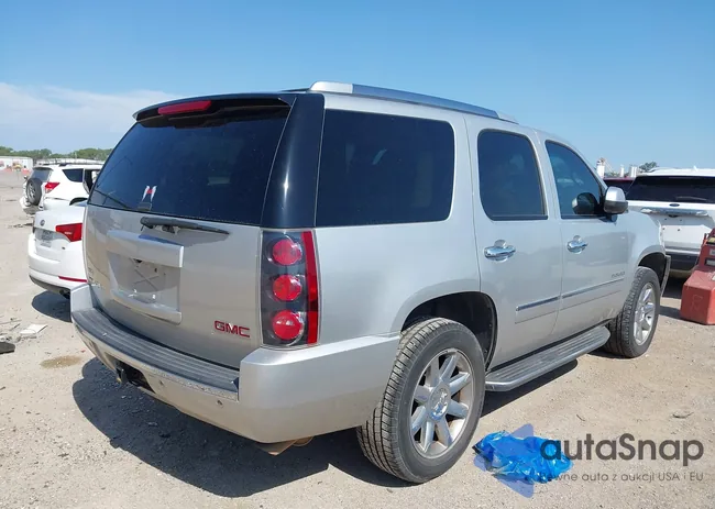 1GKS2EEF3BR186813: 43001475