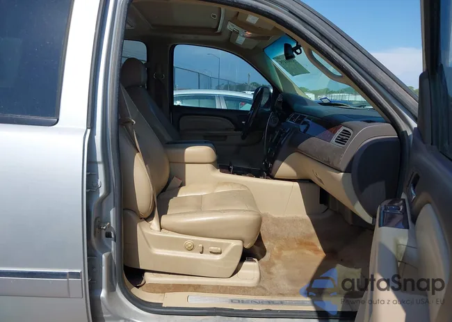 1GKS2EEF3BR186813: 43001475