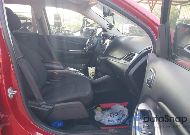 3C4PDCAB8GT151797: 43001541