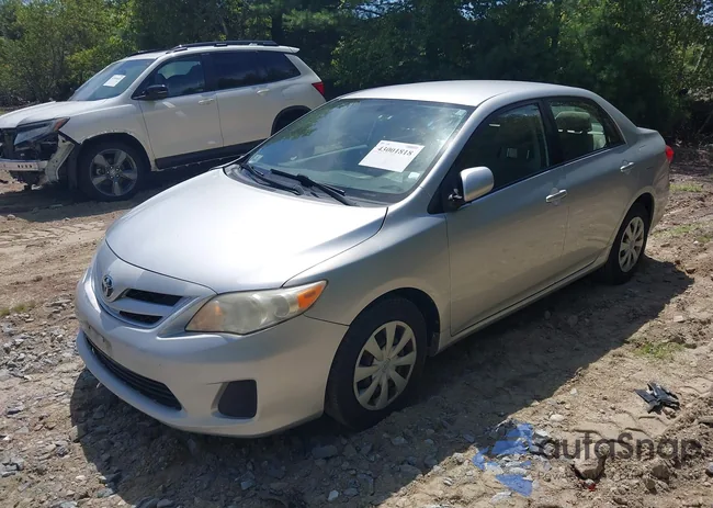 JTDBU4EE5B9135093: 43001818