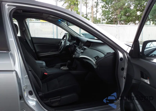 1HGCP36729A025442: 43001931