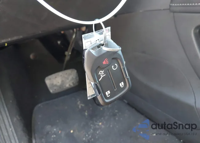 1GKKNRL48PZ179072: 43000984