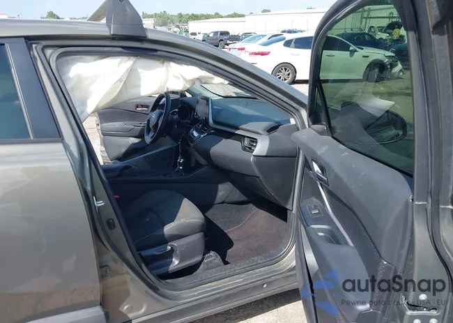 JTNKHMBX2M1099211: 43000988