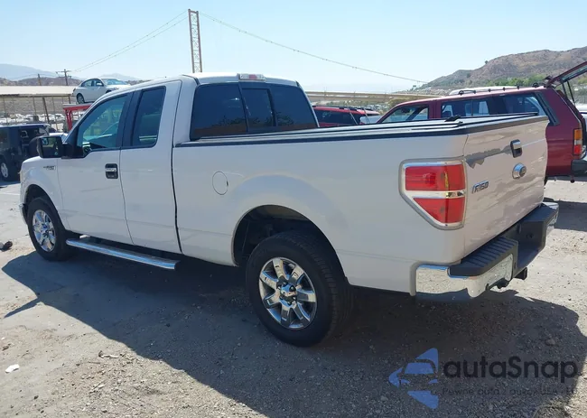 1FTFX1CF8EKG32929: 43001025