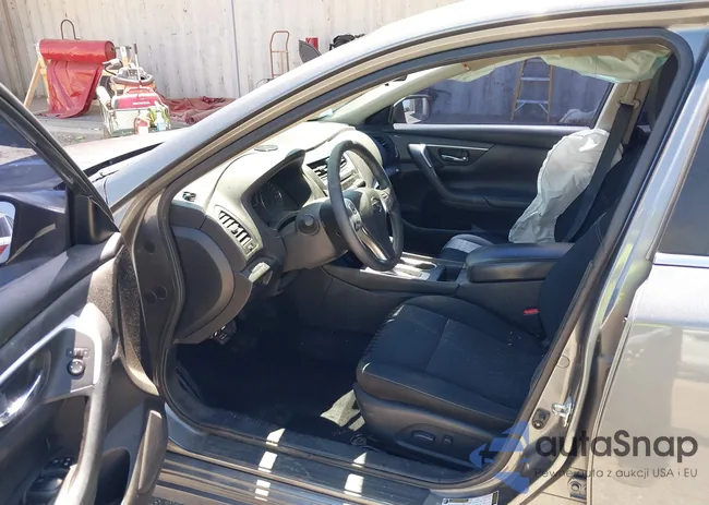 1N4AL3APXHC940170: 43001035