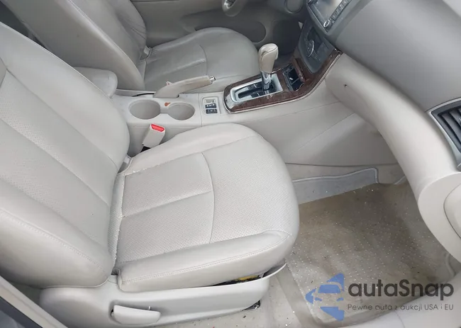 3N1AB7AP8DL669728: 43002553