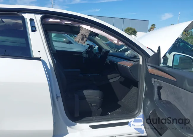 7SAYGDED6RF107721: 43001935