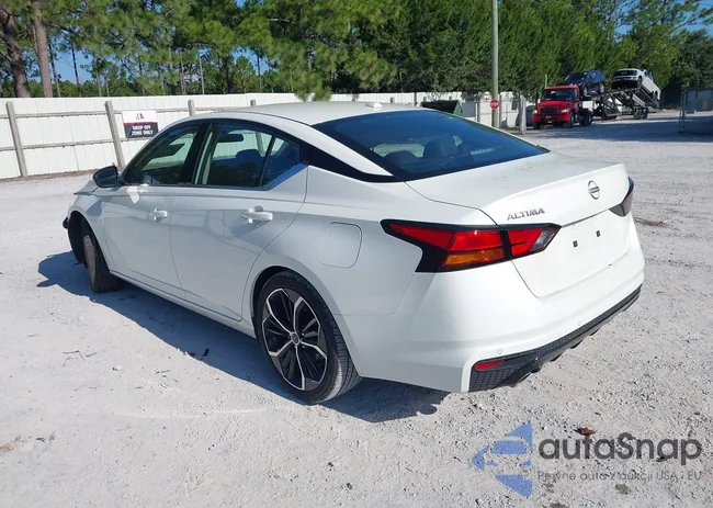 1N4BL4CV7SN359307: 43002094