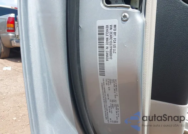 2C4RC1CG7PR606912: 43002235