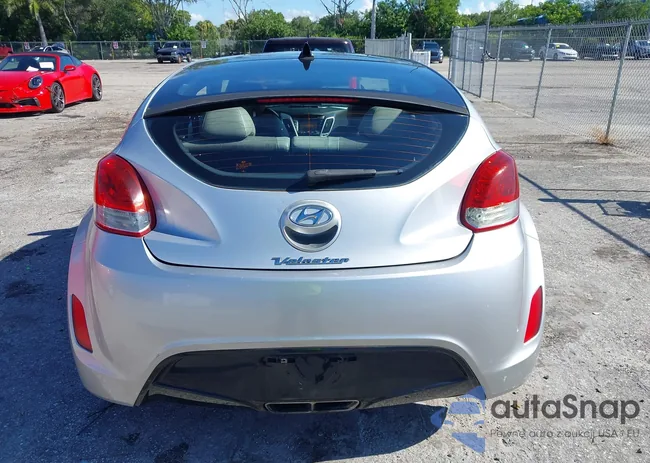 KMHTC6AD0CU022453: 43003286