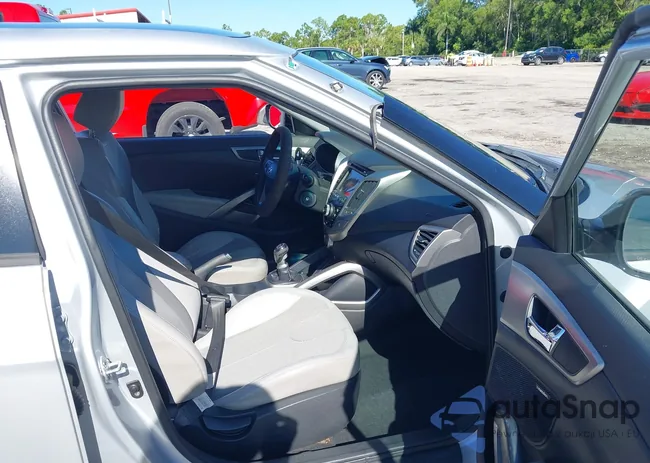 KMHTC6AD0CU022453: 43003286