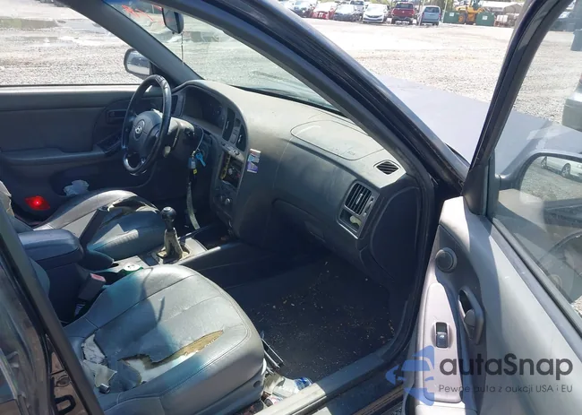 KMHDN56D44U102826: 43003339