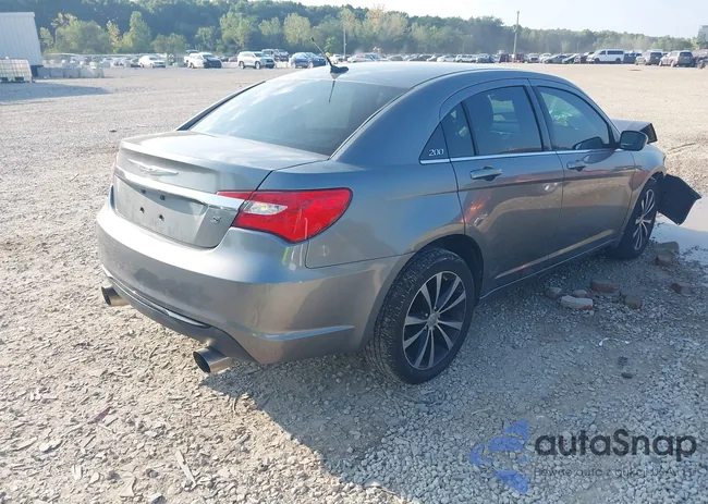 1C3CCBBG9CN298022: 43003452