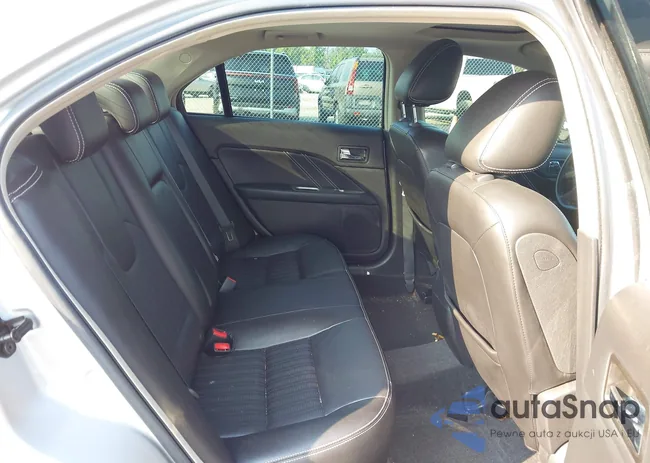 3FAHP0KC7AR223889: 43003549