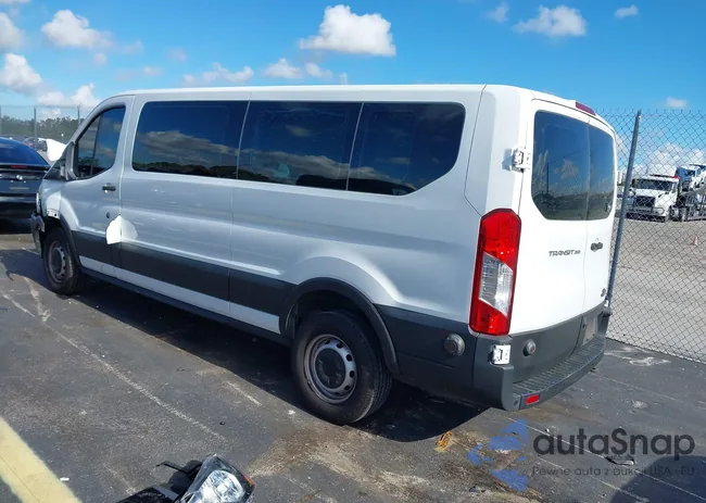 1FBAX2Y87LKB70827: 43003727