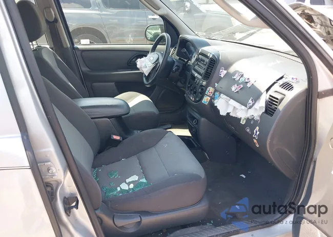 1FMYU02134KA54668: 43003743