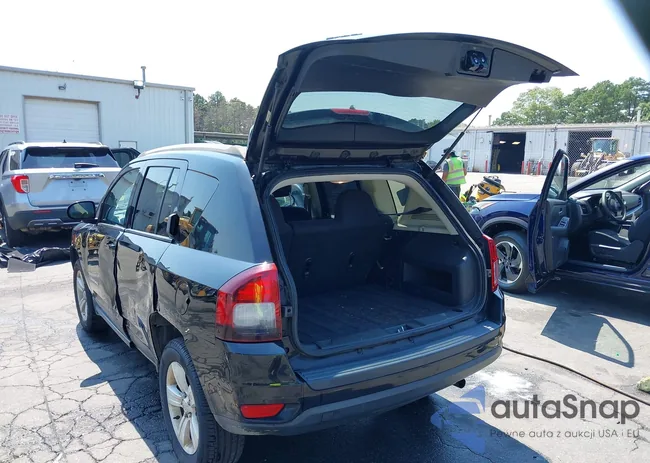 1C4NJDBB7GD780624: 43003745