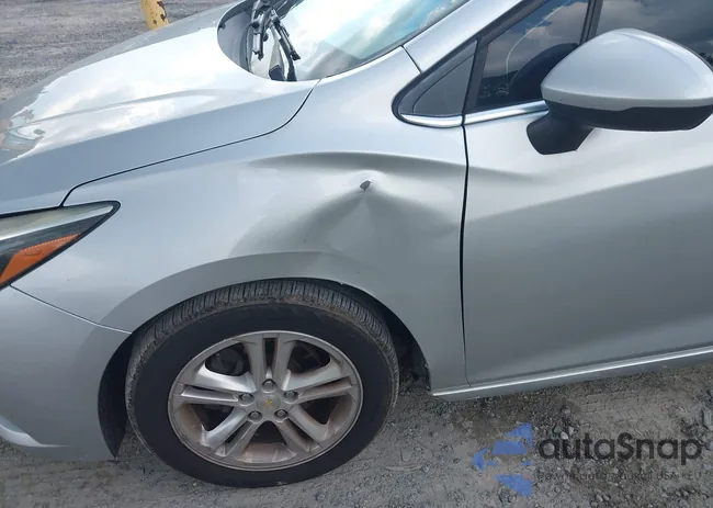 1G1BE5SM9H7190254: 43003775