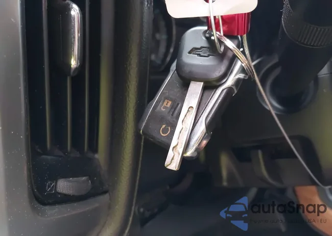 1GCVKSEC9HZ318043: 43003833